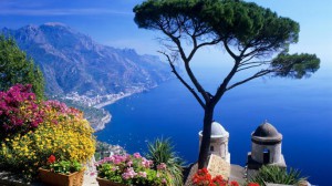 Famosa vista di Maiori da Ravello